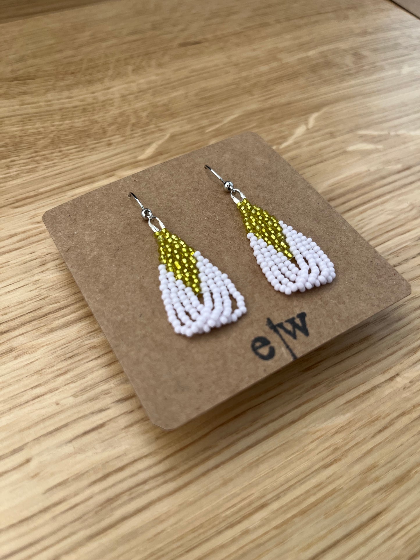 Swoop- light pink + green-yellow