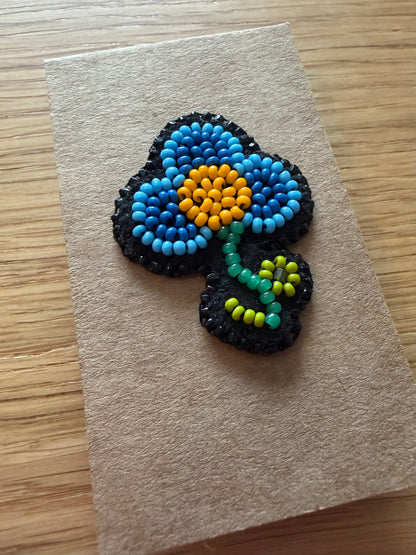 Kokom Flower pin 1